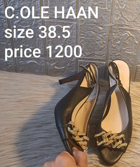COLE HAAN 38.5