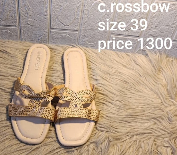 CROSSBOW 39