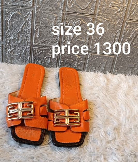 Slipper 36