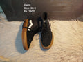 VANS 38.5