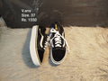 VANS 37