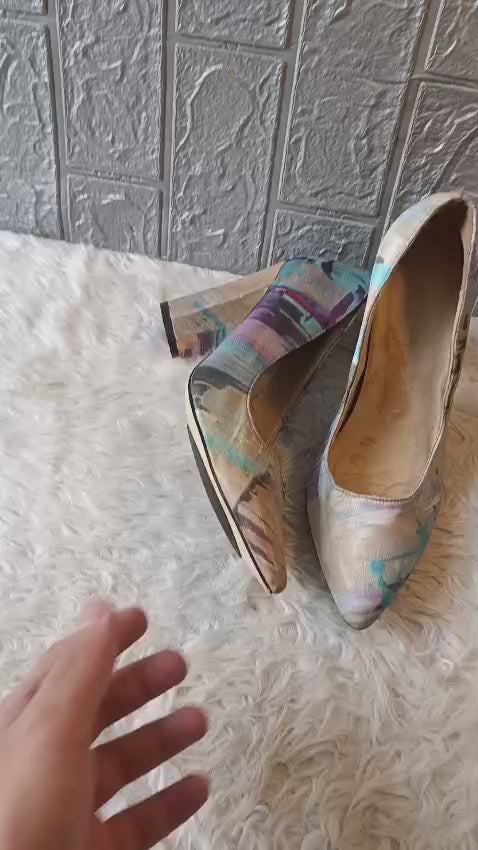 SUIEES COLLECTION 38