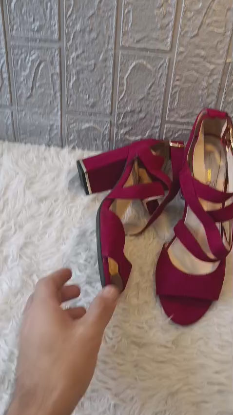 LIZCALIBORNE 39