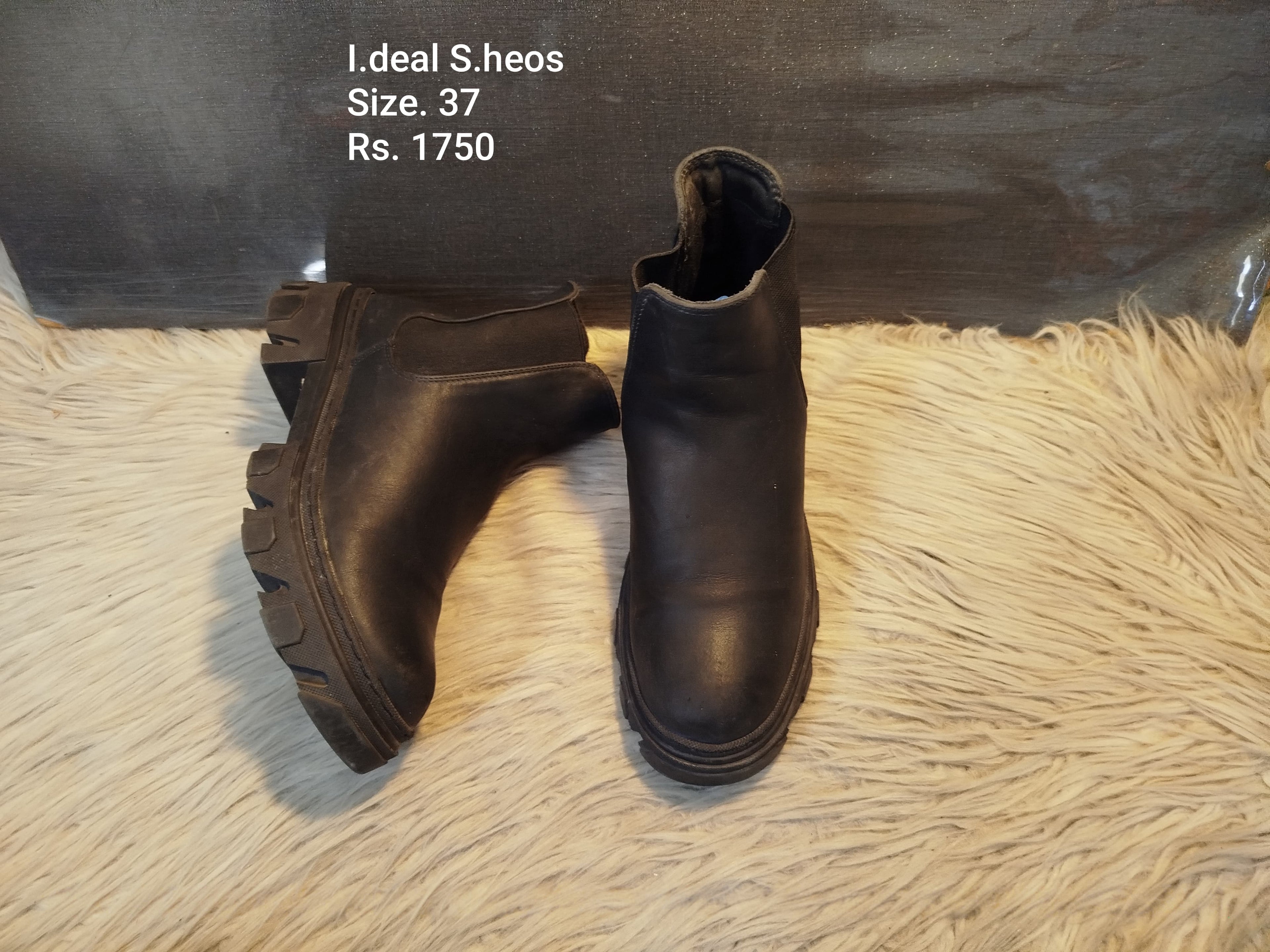 Ideal shoes 37