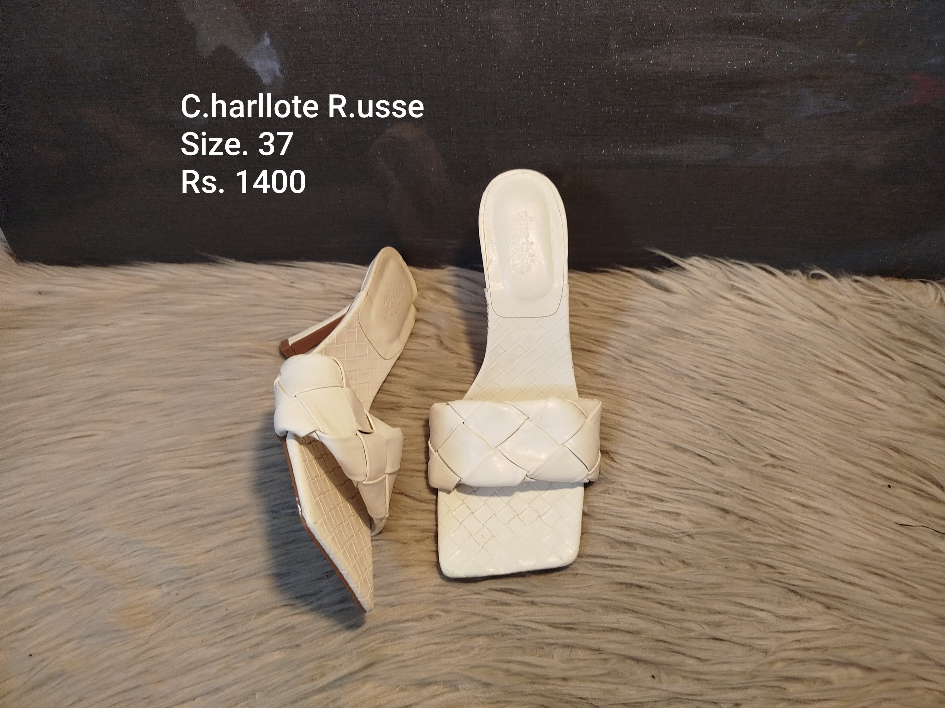 Charlotte russe 37