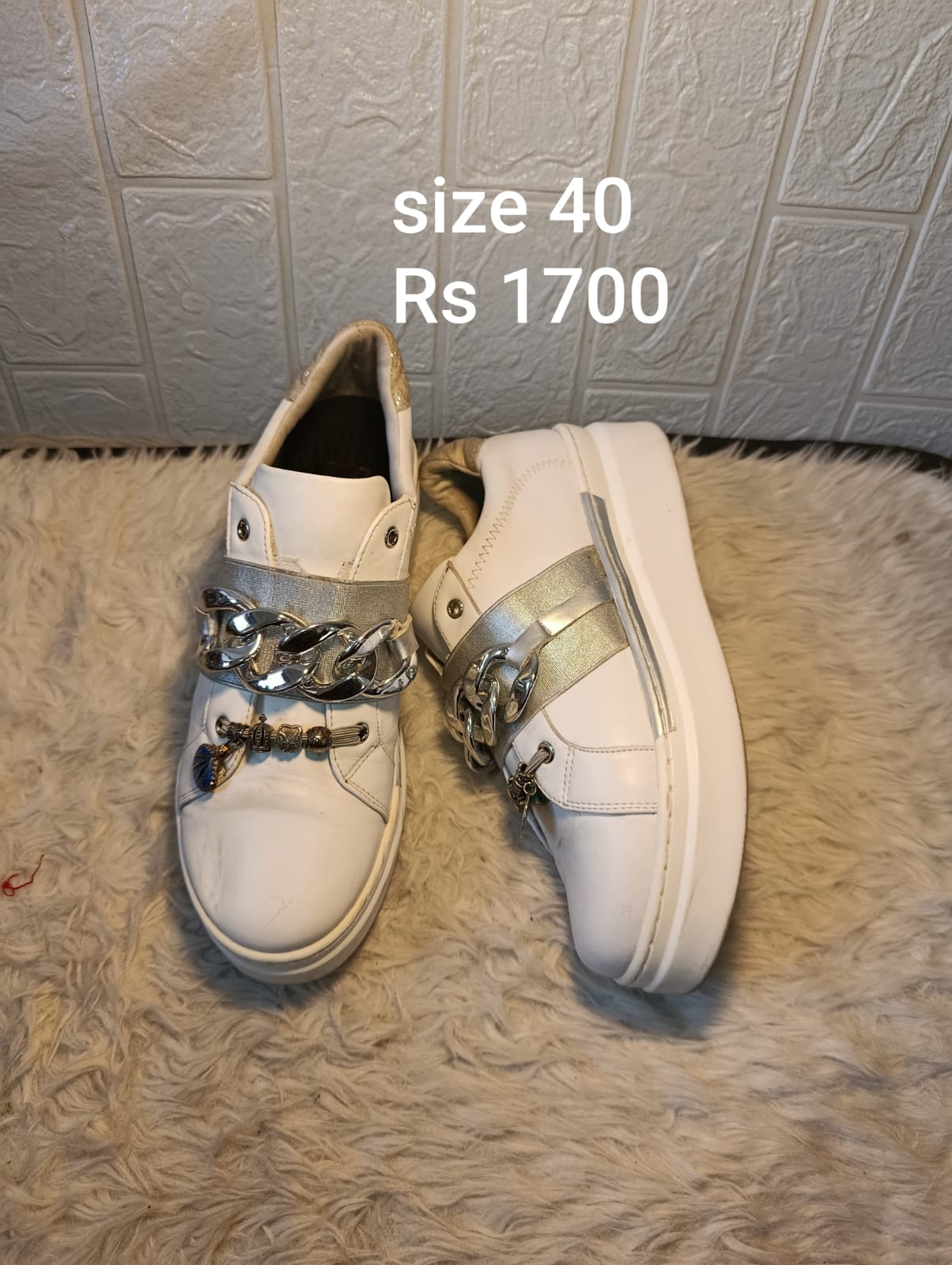 Shoes 40