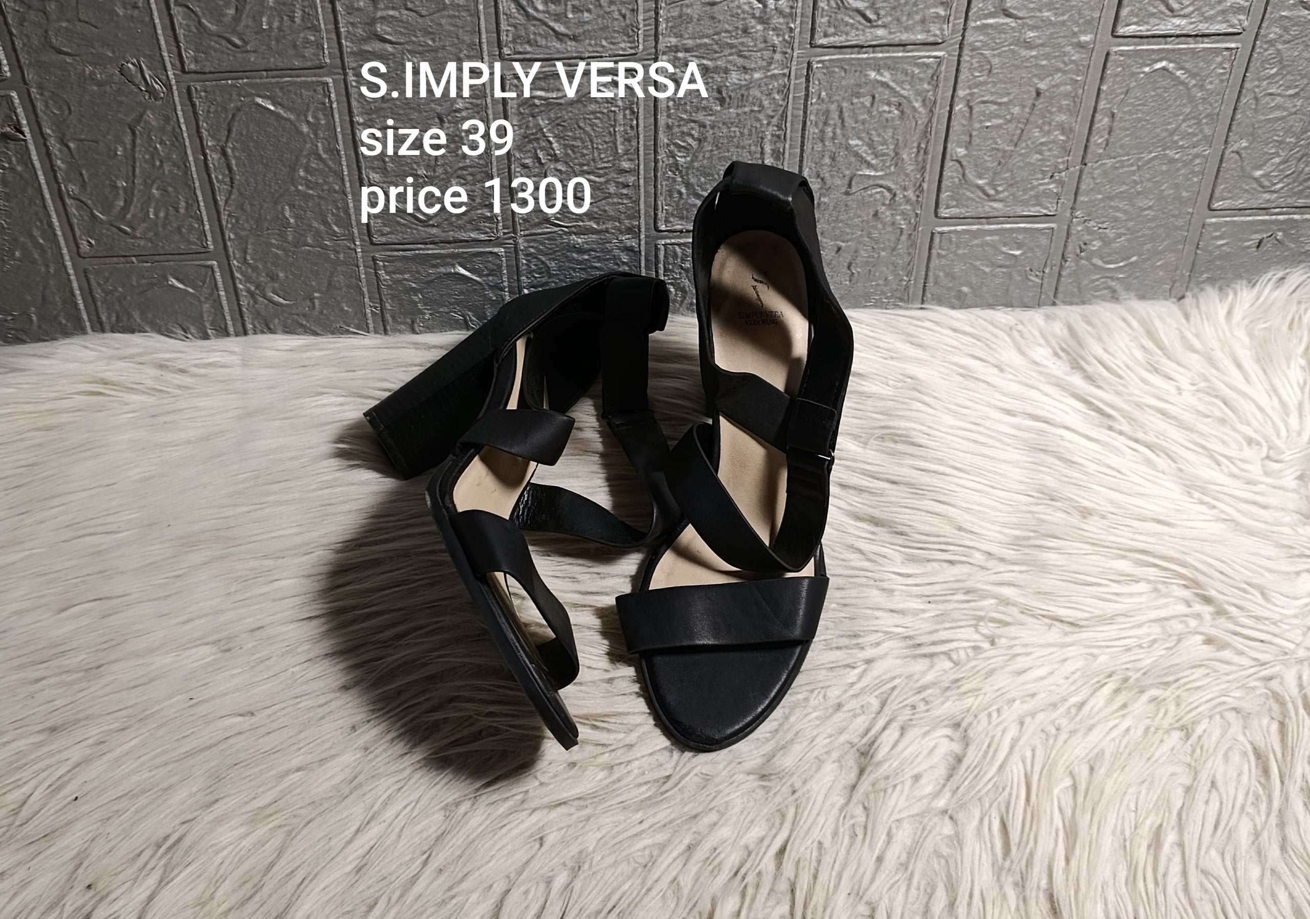 Simply versa 39