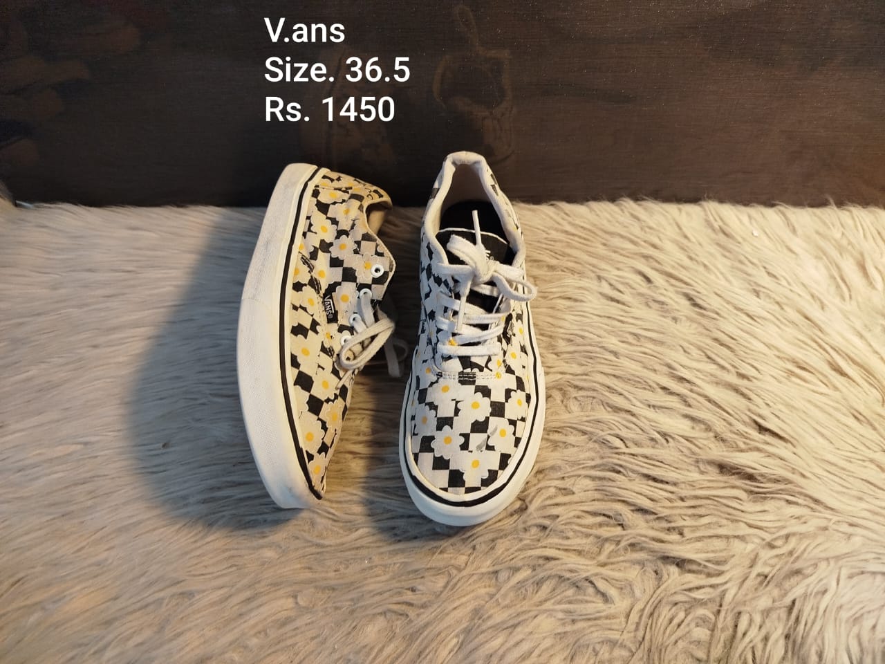 Vans 36.5