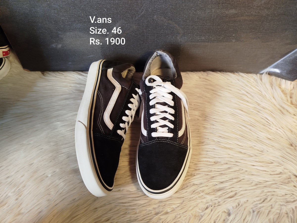 Vans 46