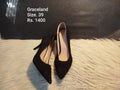 Graceland 39