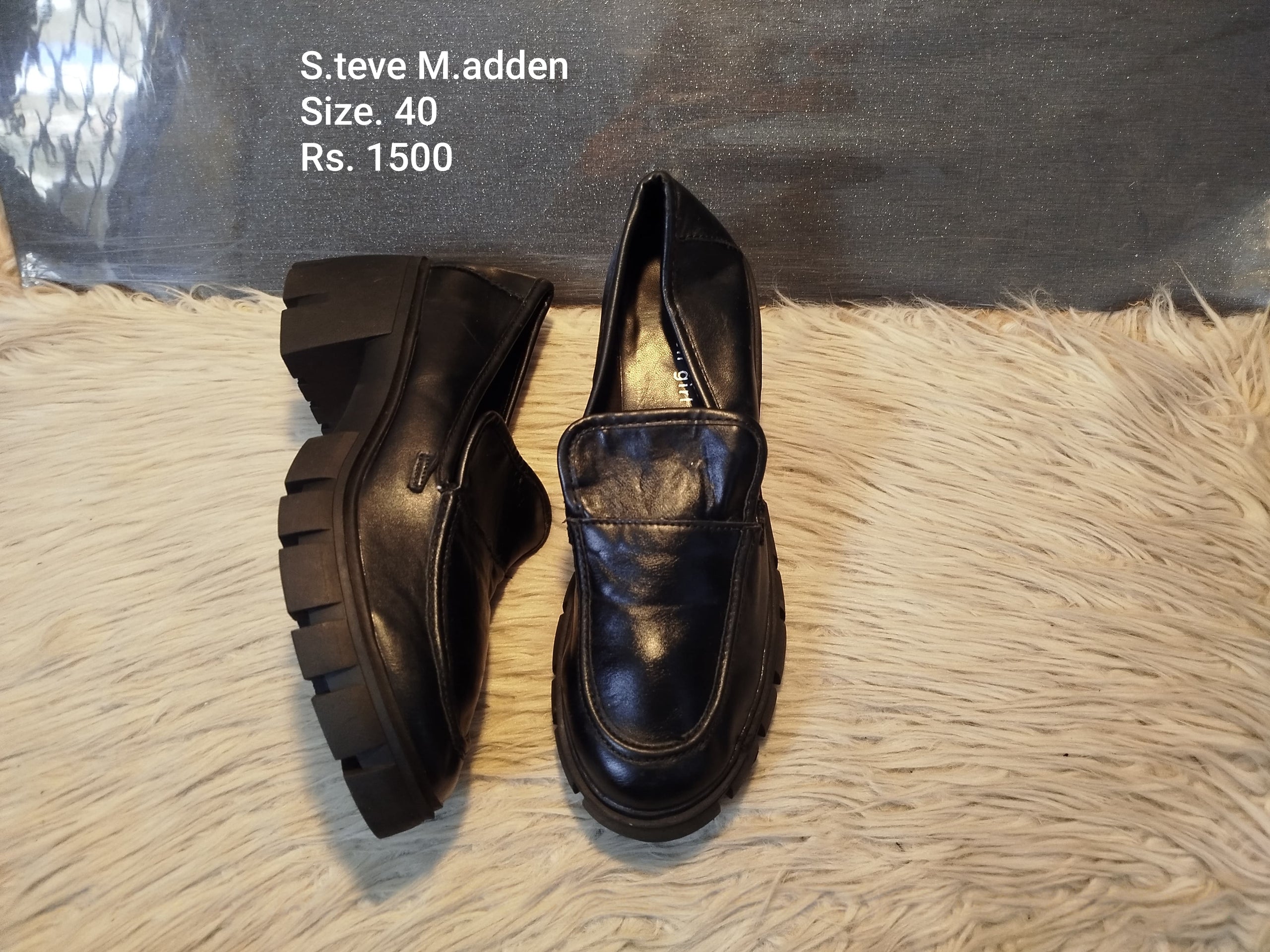 Steve Madden 40