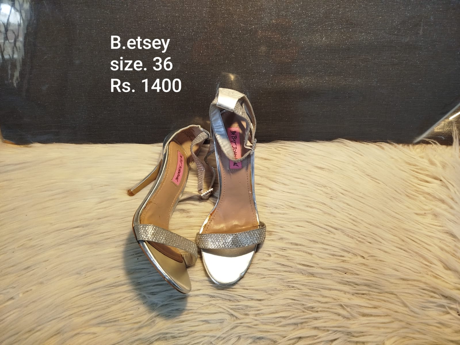 Betsey 36