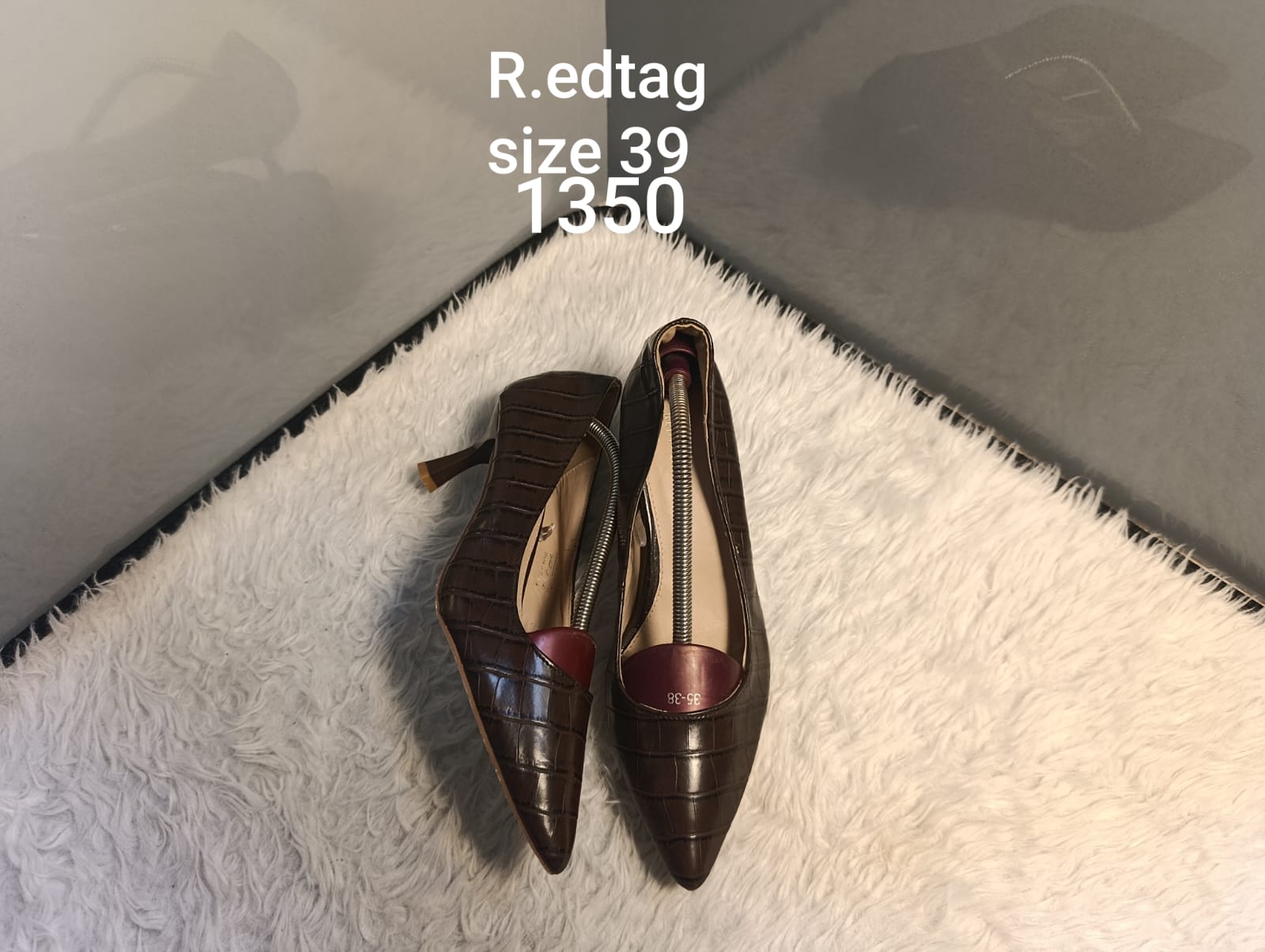 Red tag 39