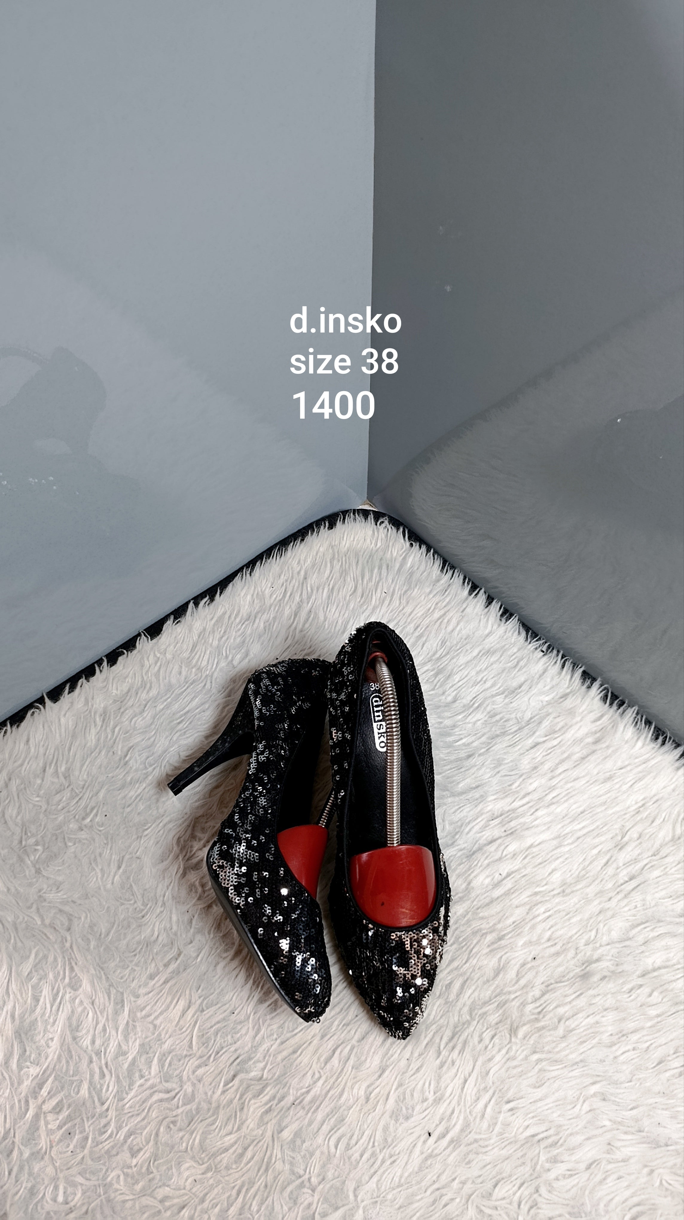 Dinsko 38