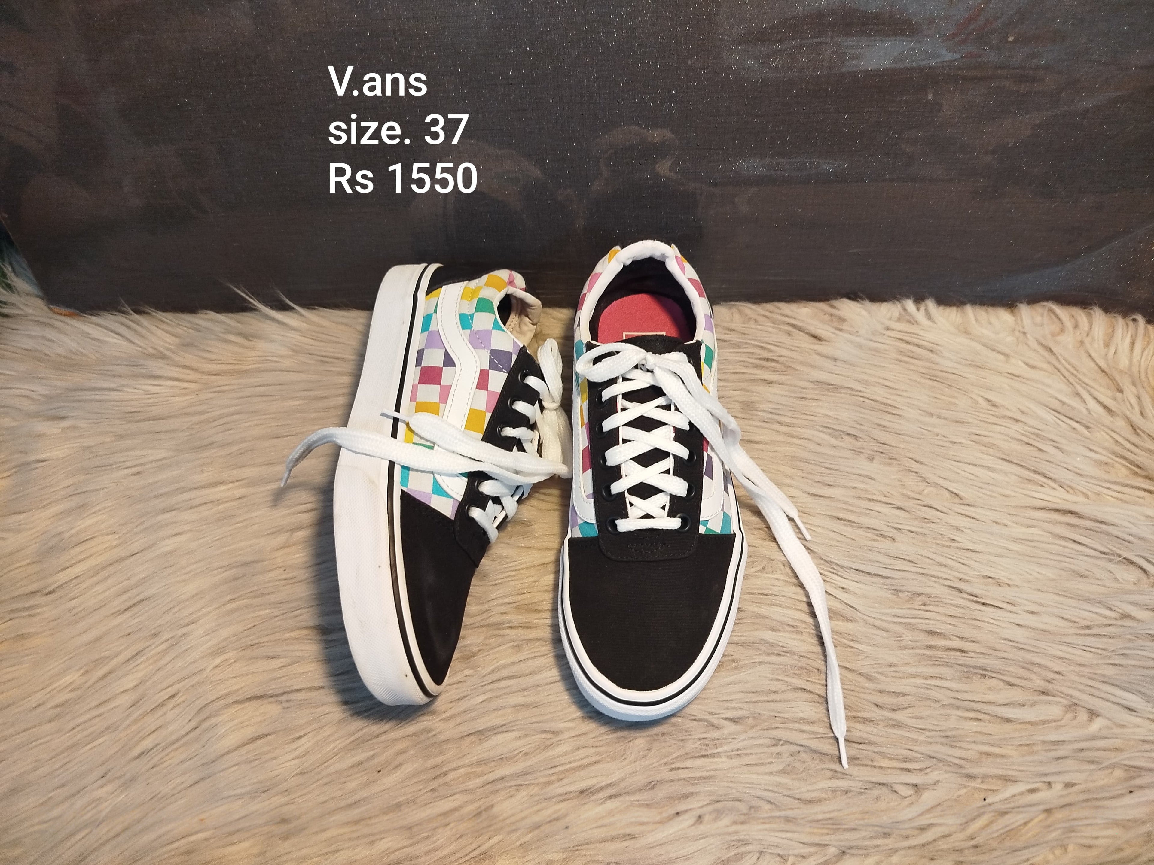Vans 37