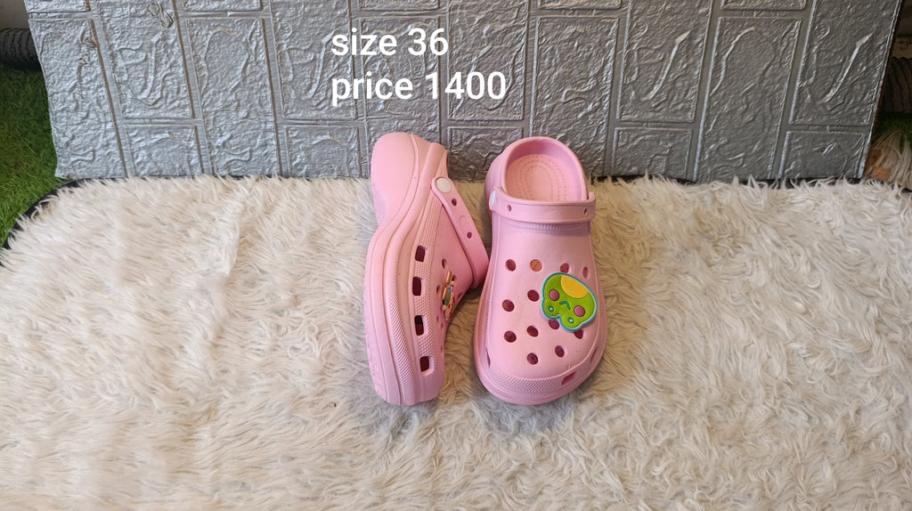 Crocs 36