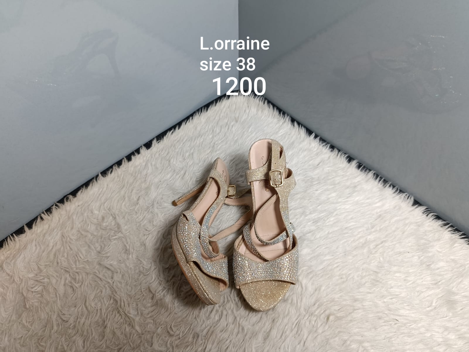 Lorraine 38