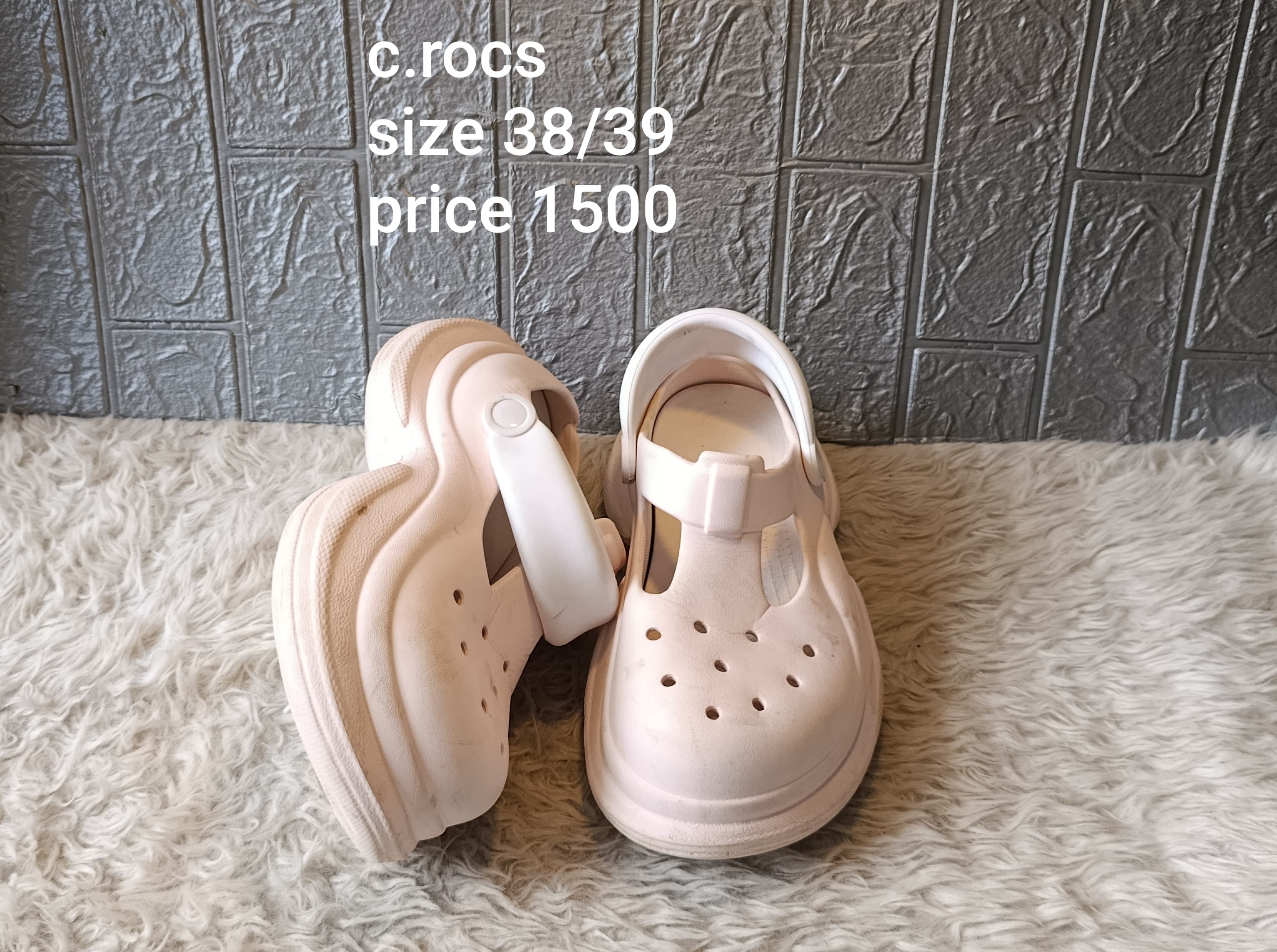 Crocs 38/39
