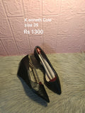 Kenneth Cole 39