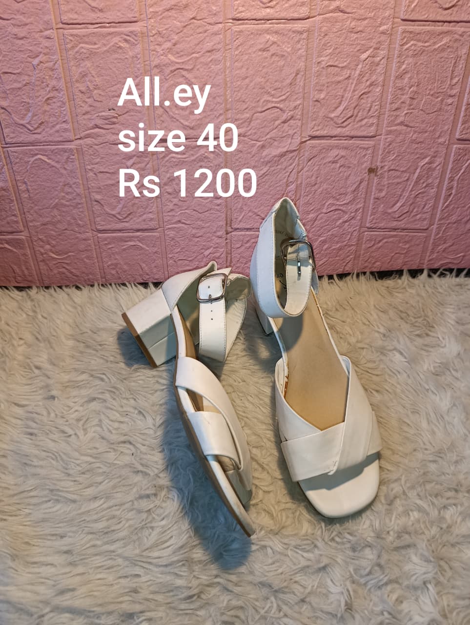 Alley 40