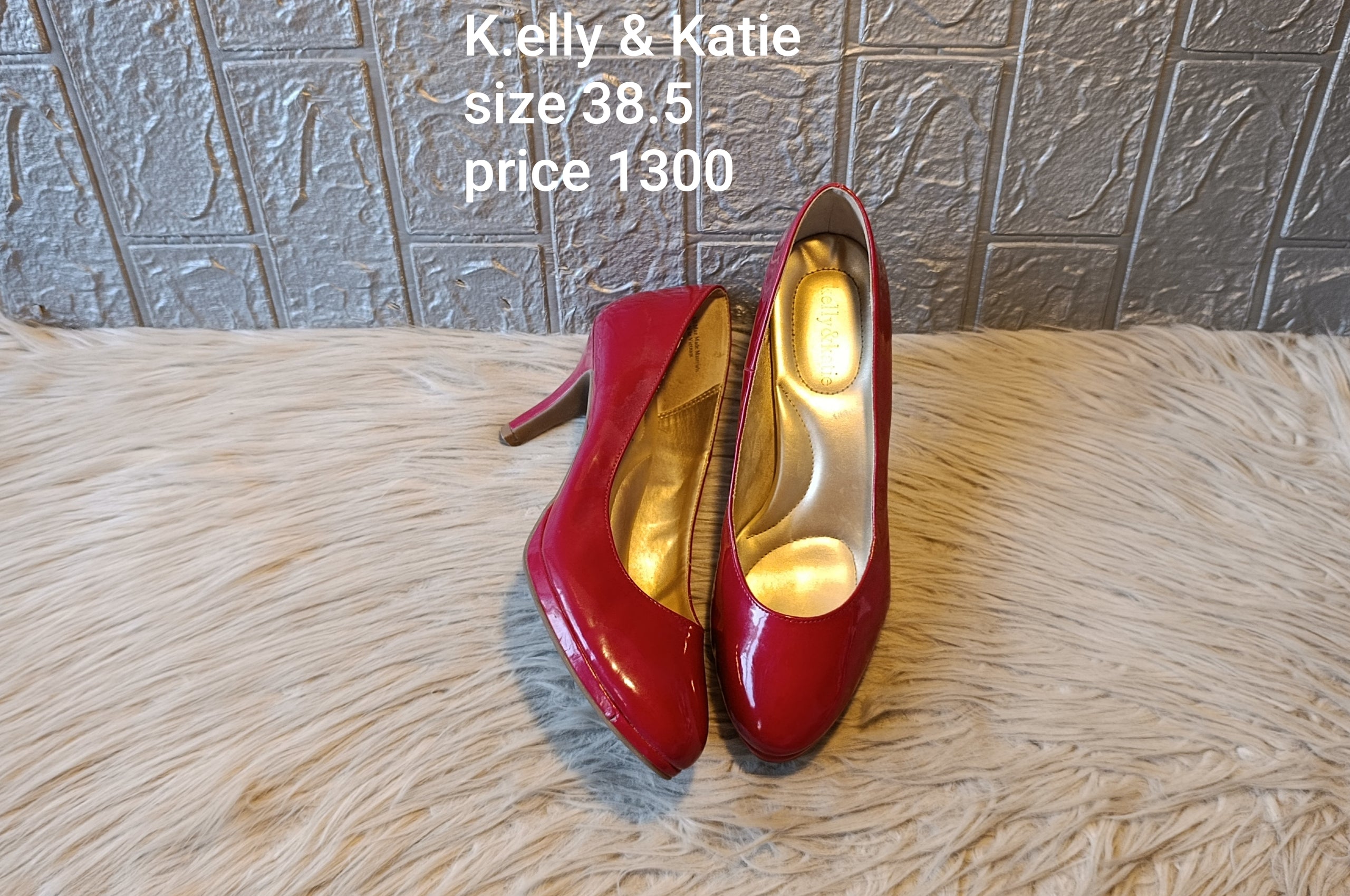Kelly & Katie 38.5