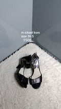 Michael kors 36.5