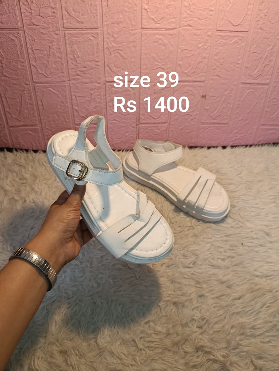 Sandals 39
