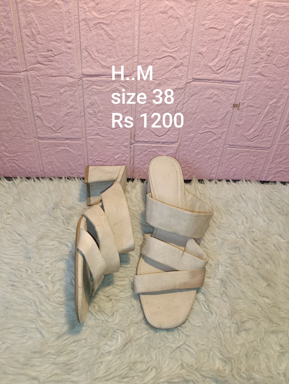 H.M 38