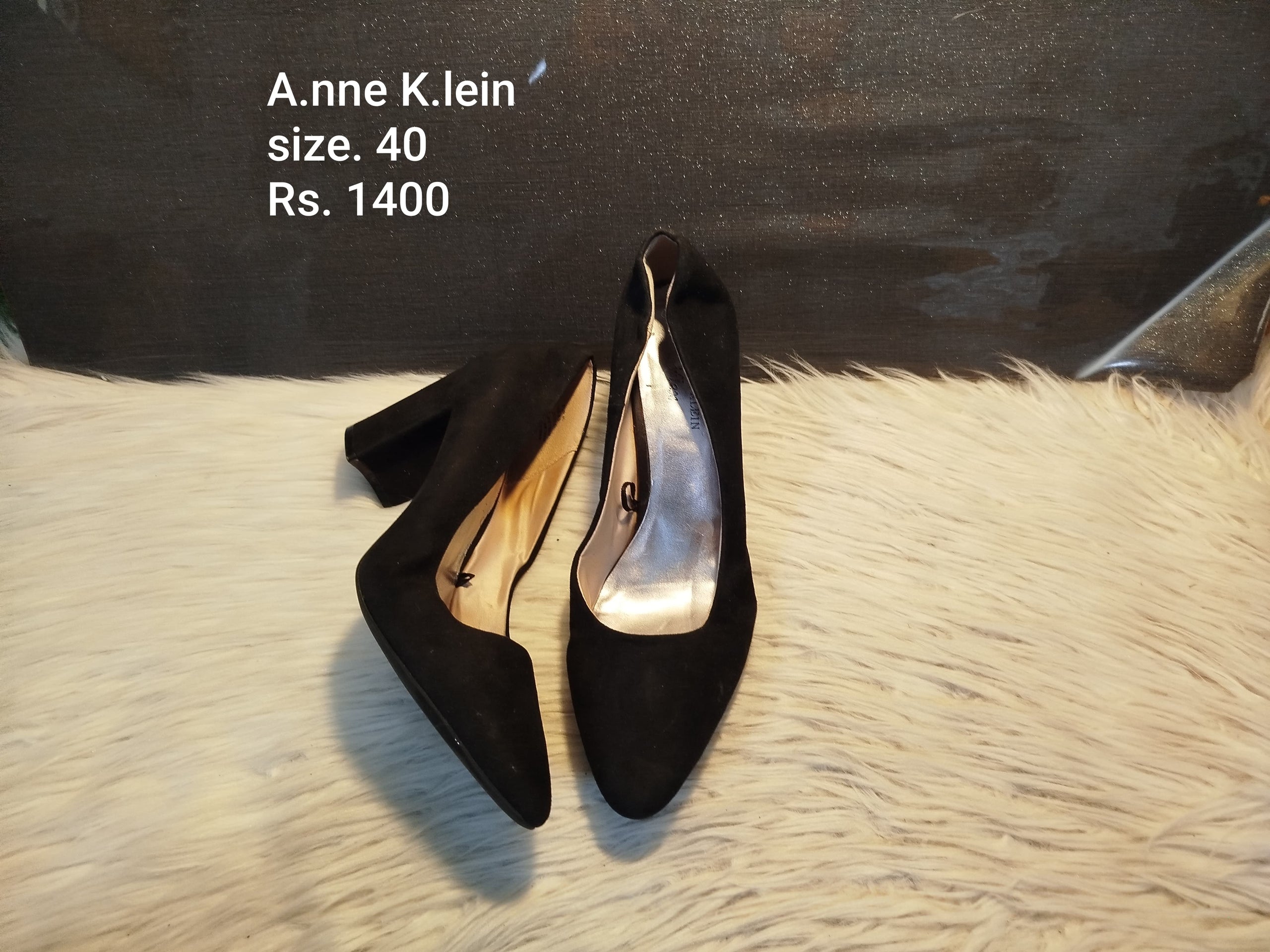 Anne Klein 40