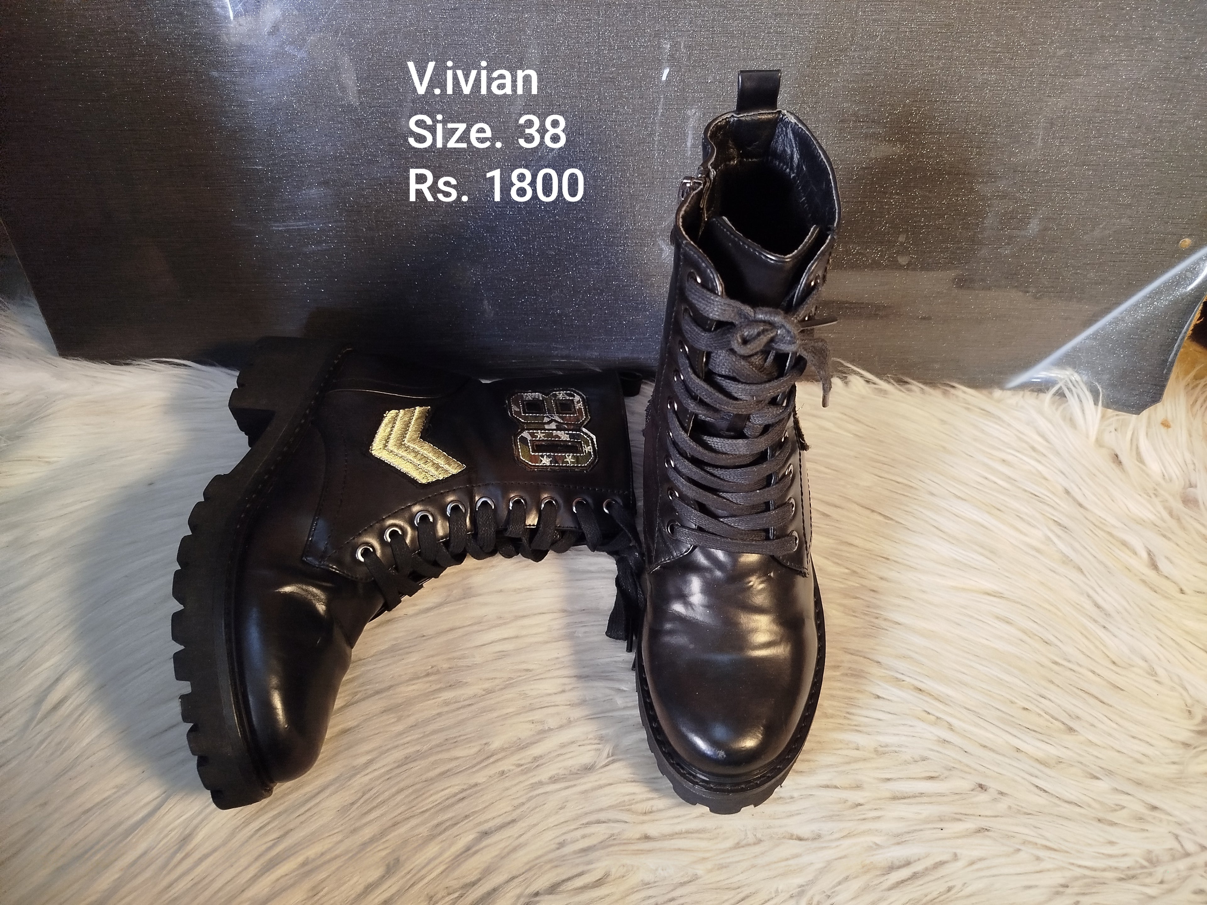 Vivian 38