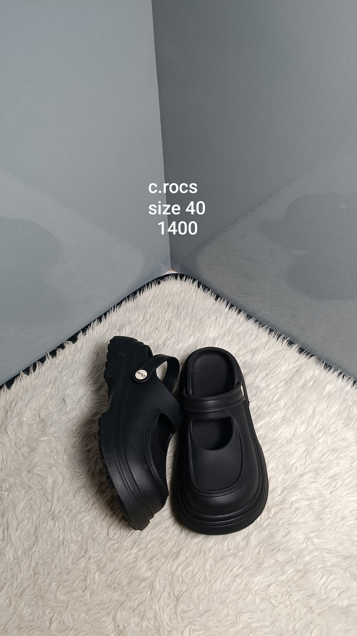 Crocs 40