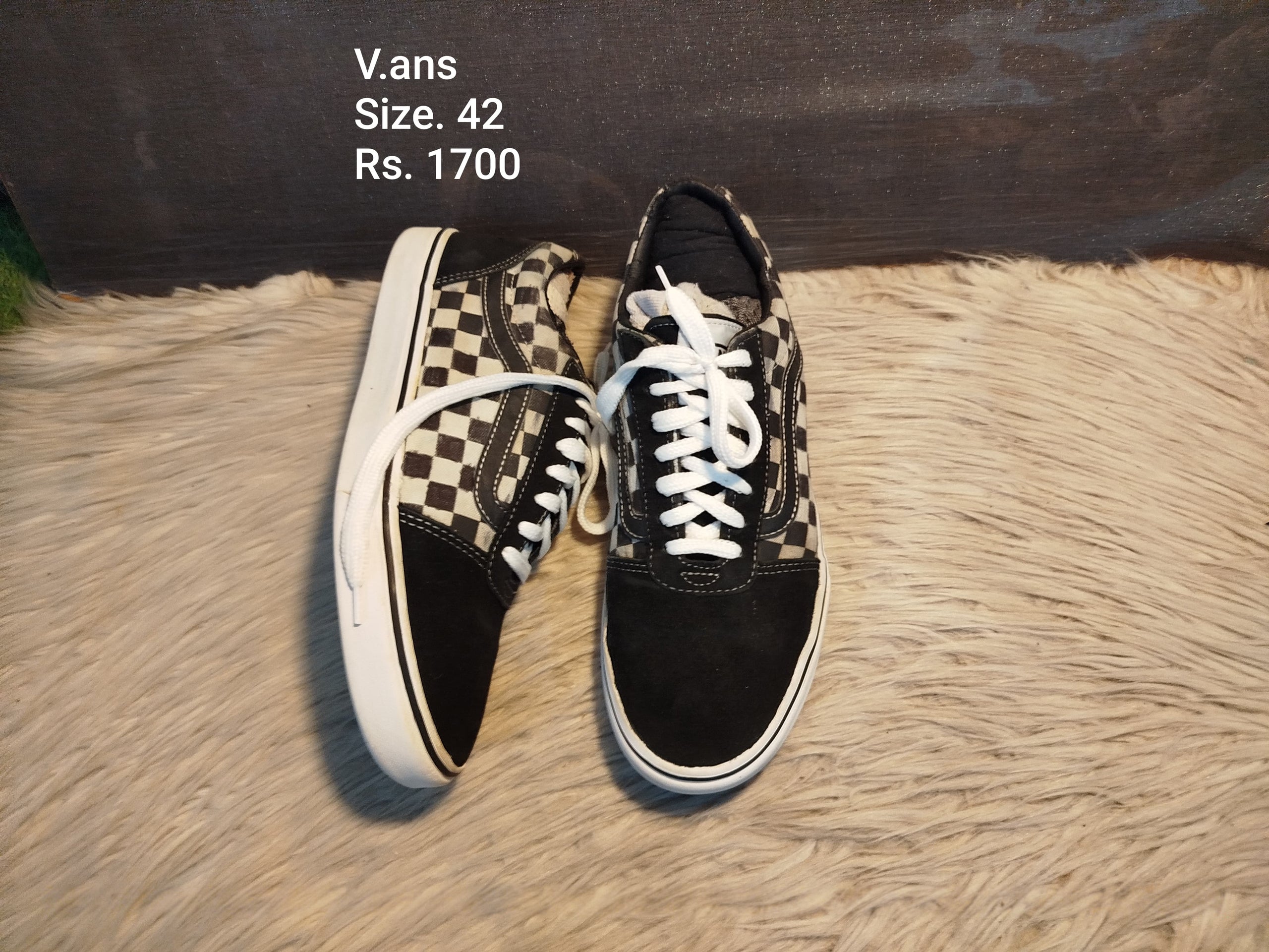 Vans 42