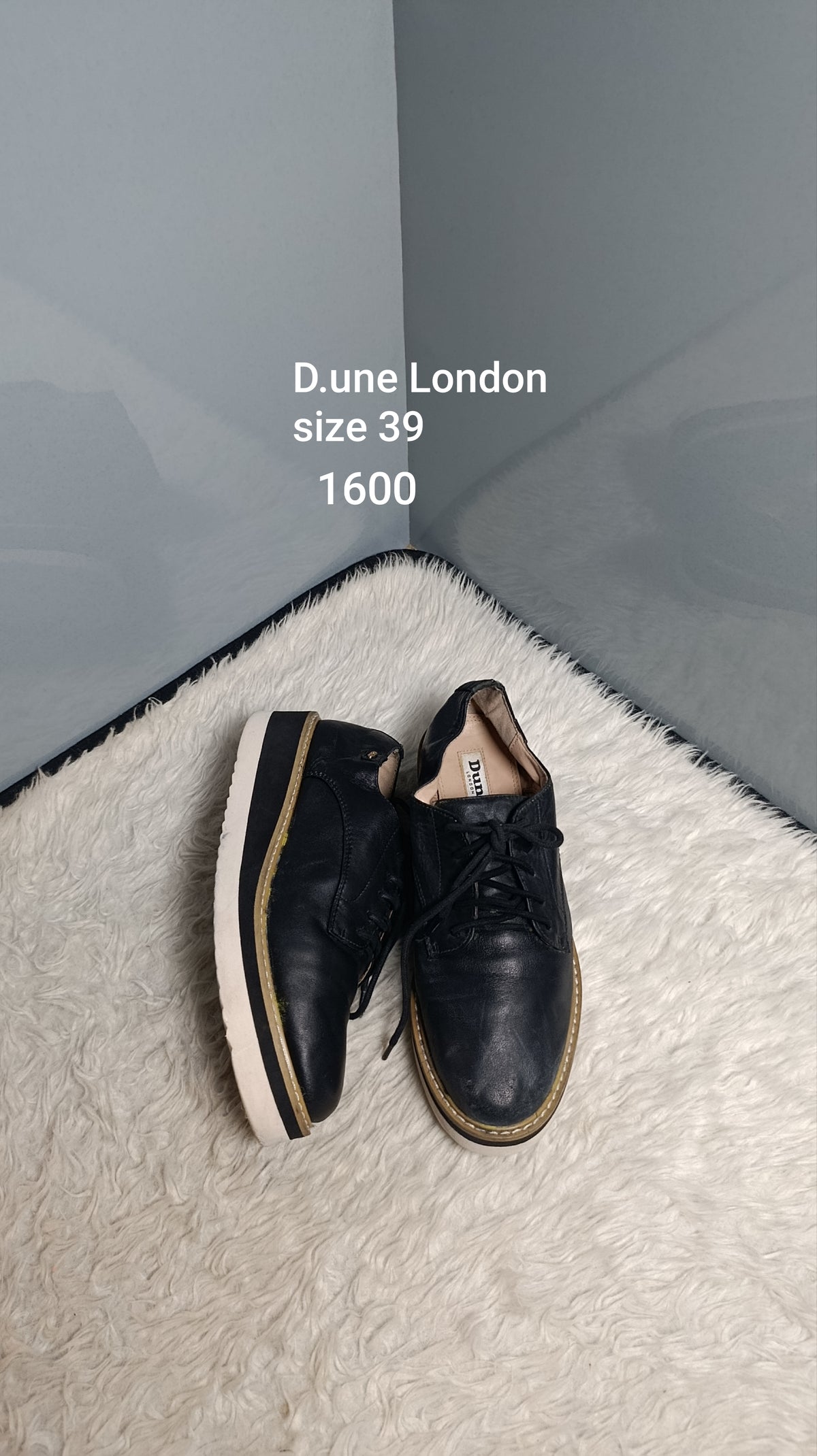 Dune London 39