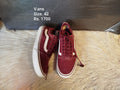 Vans 42