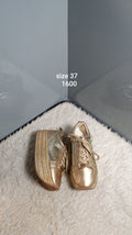 Shoes 37