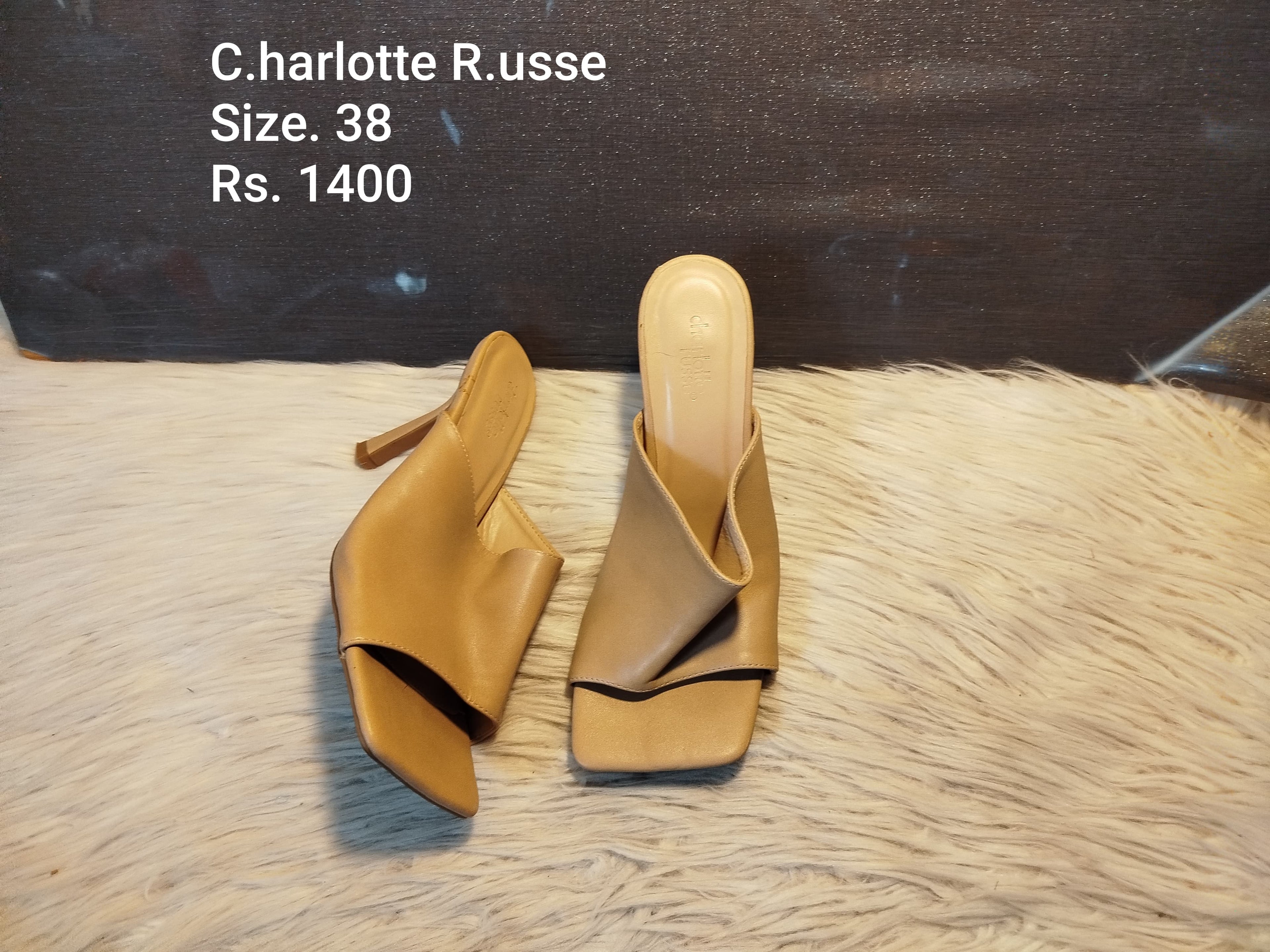 Charlotte russe 38