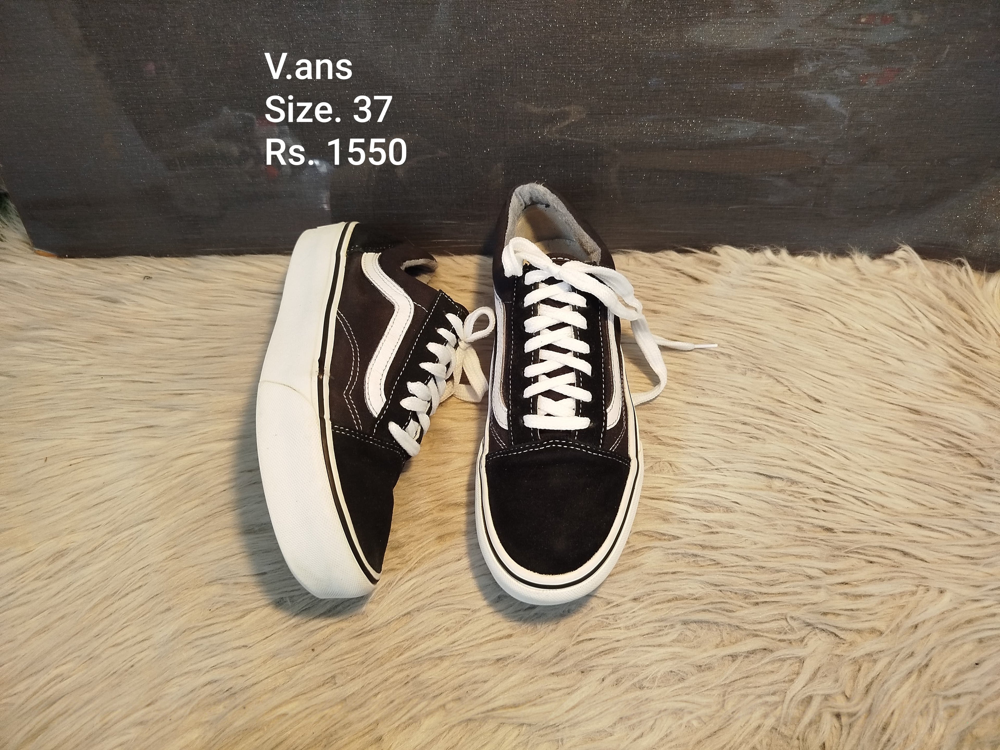 Vans 37