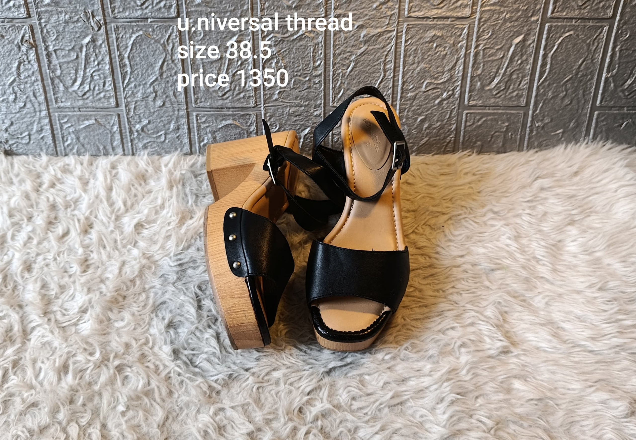 Universal threads 38.5