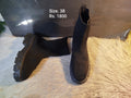 Boots 38