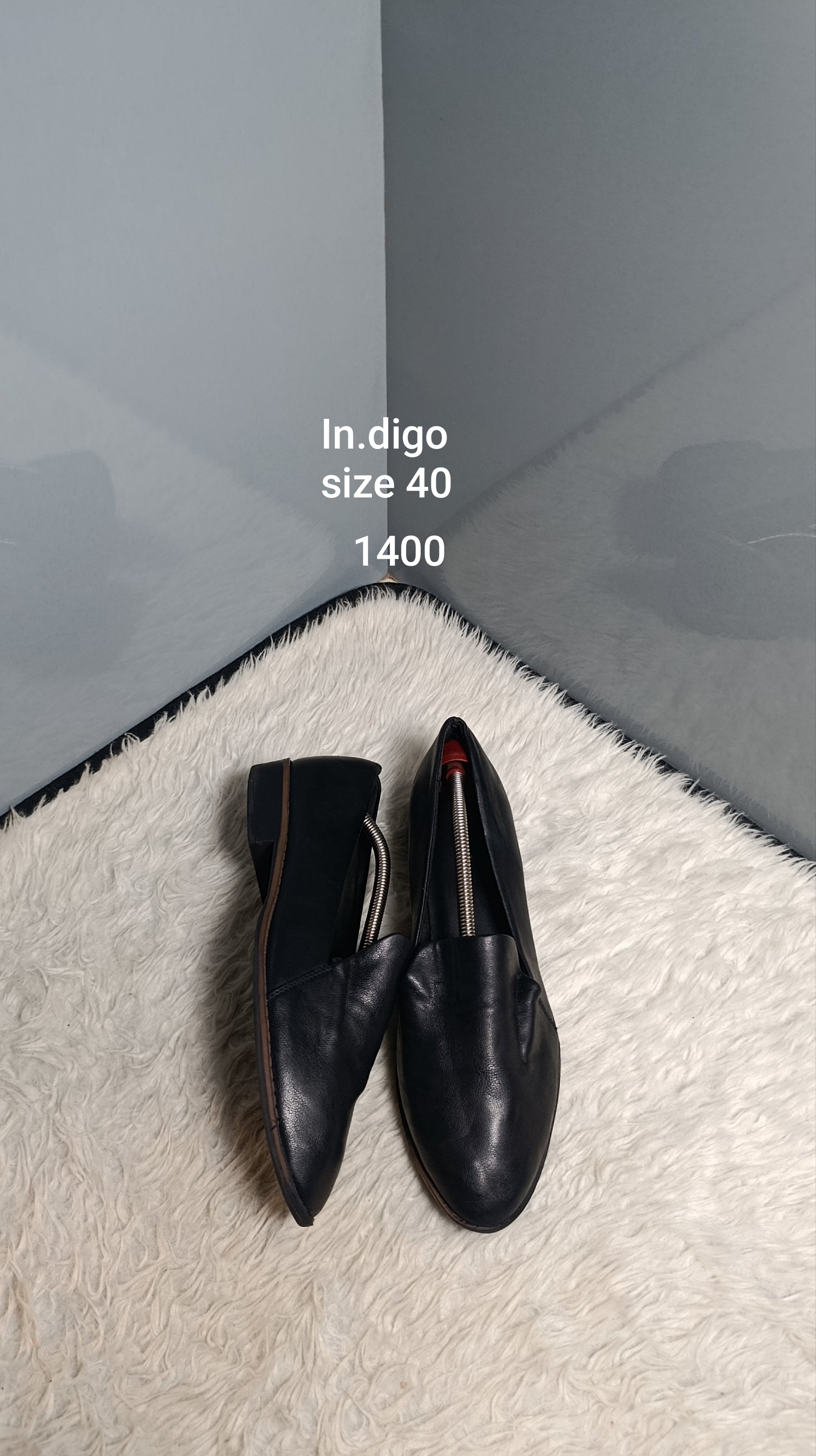 Indigo 40