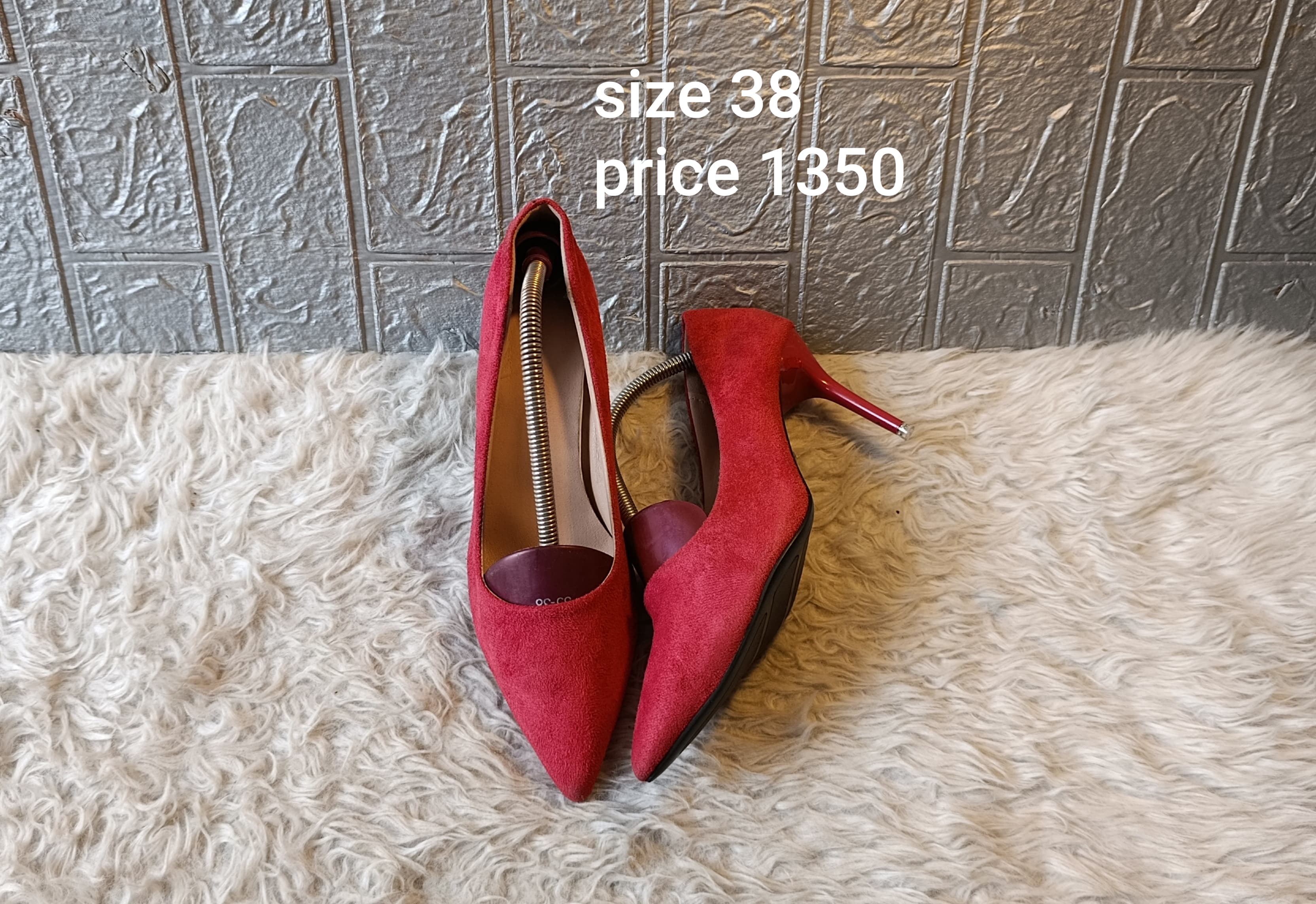 Heels 38