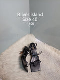 River Island 40