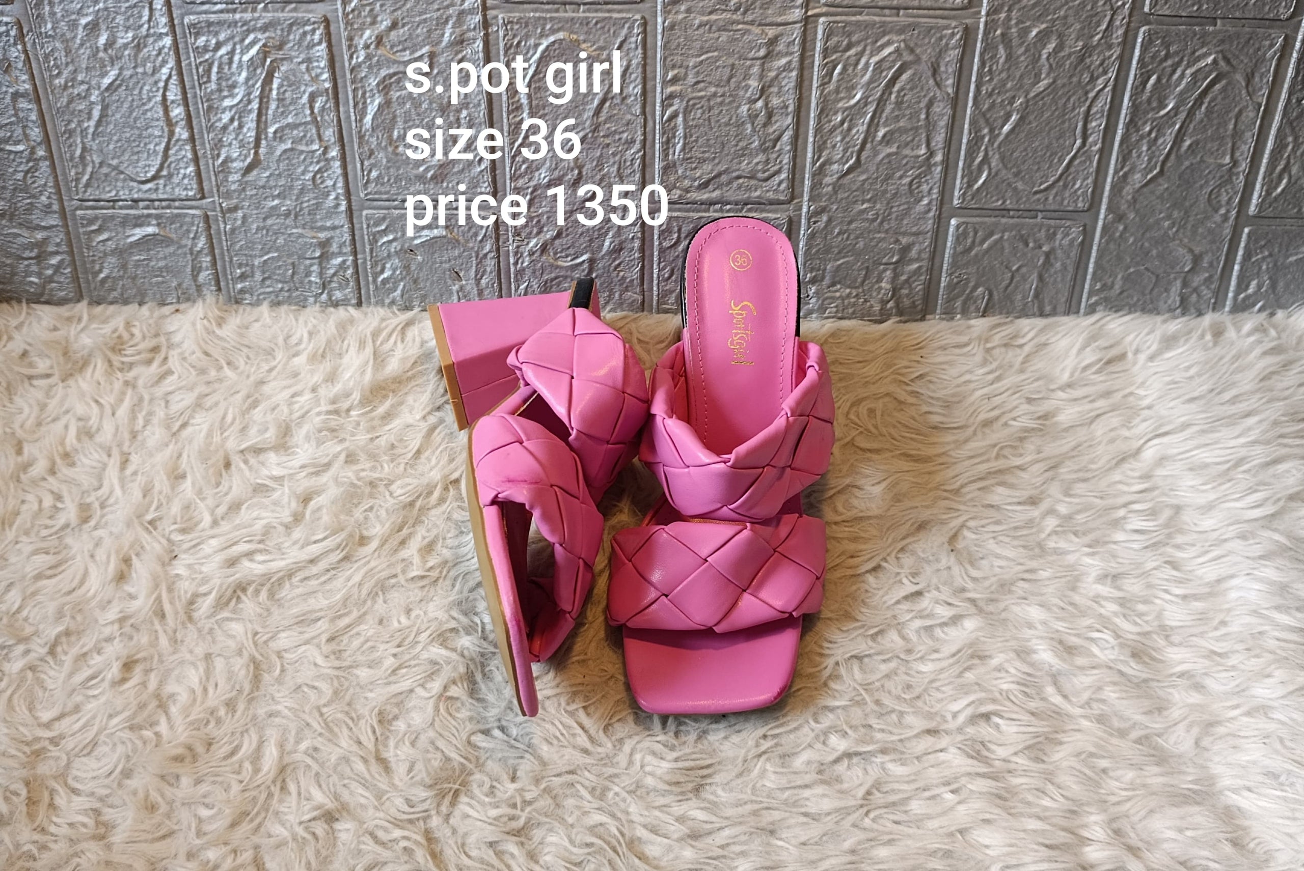Spot girl 36