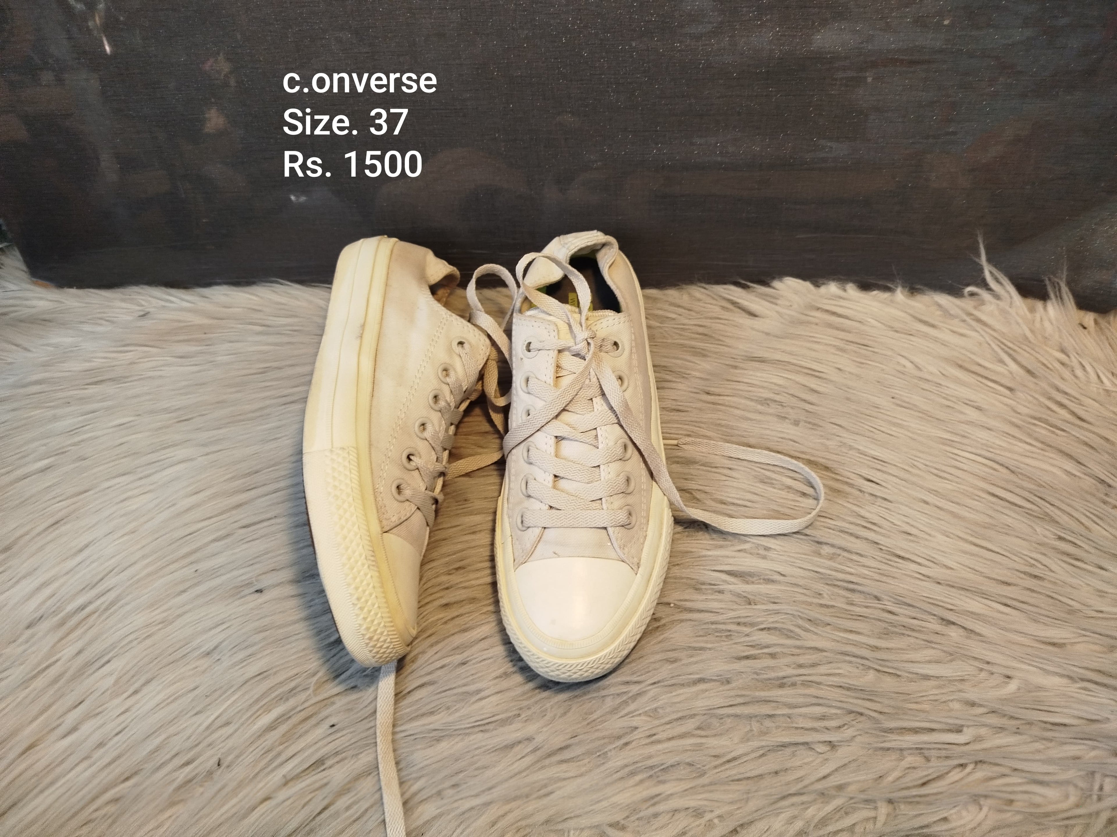 Converse 37