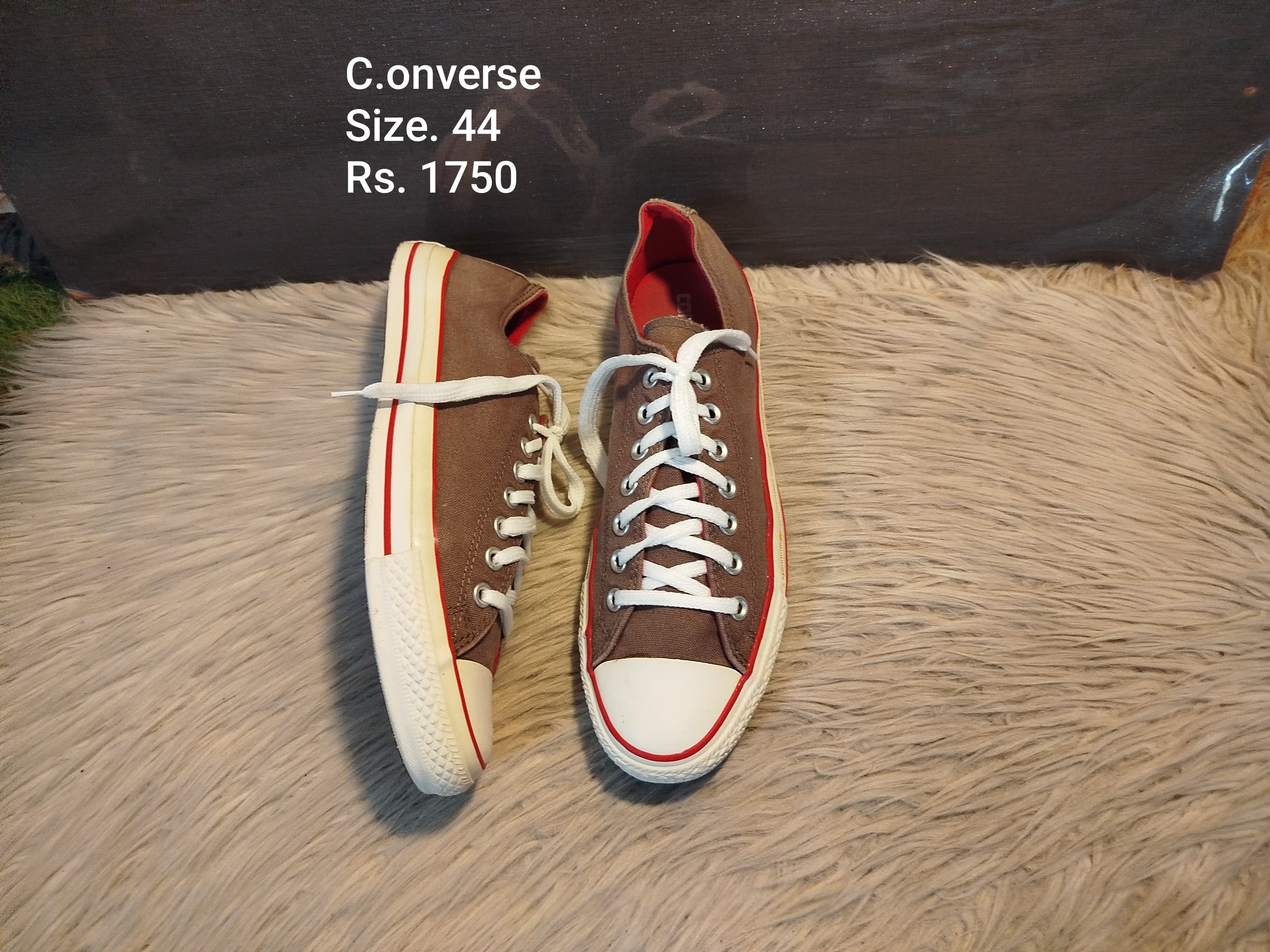 Converse 44
