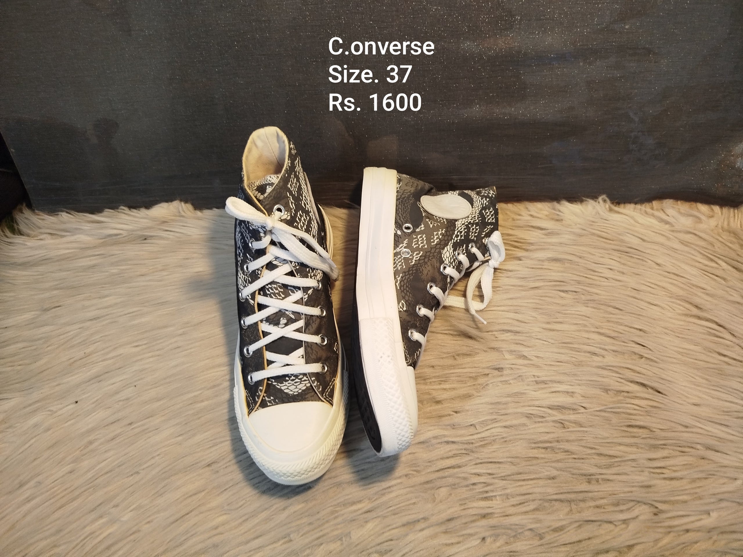 Converse 37