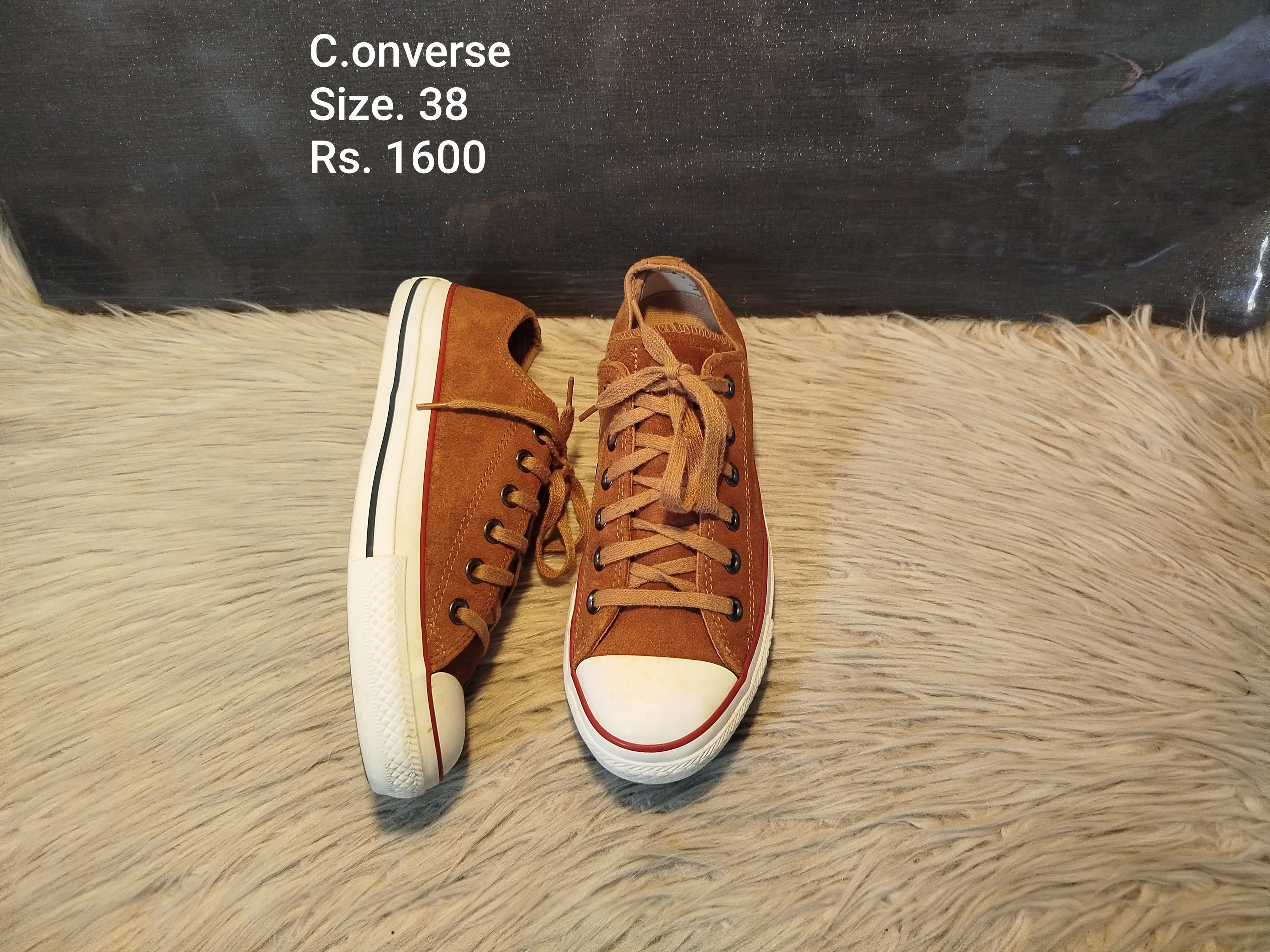 Converse 38