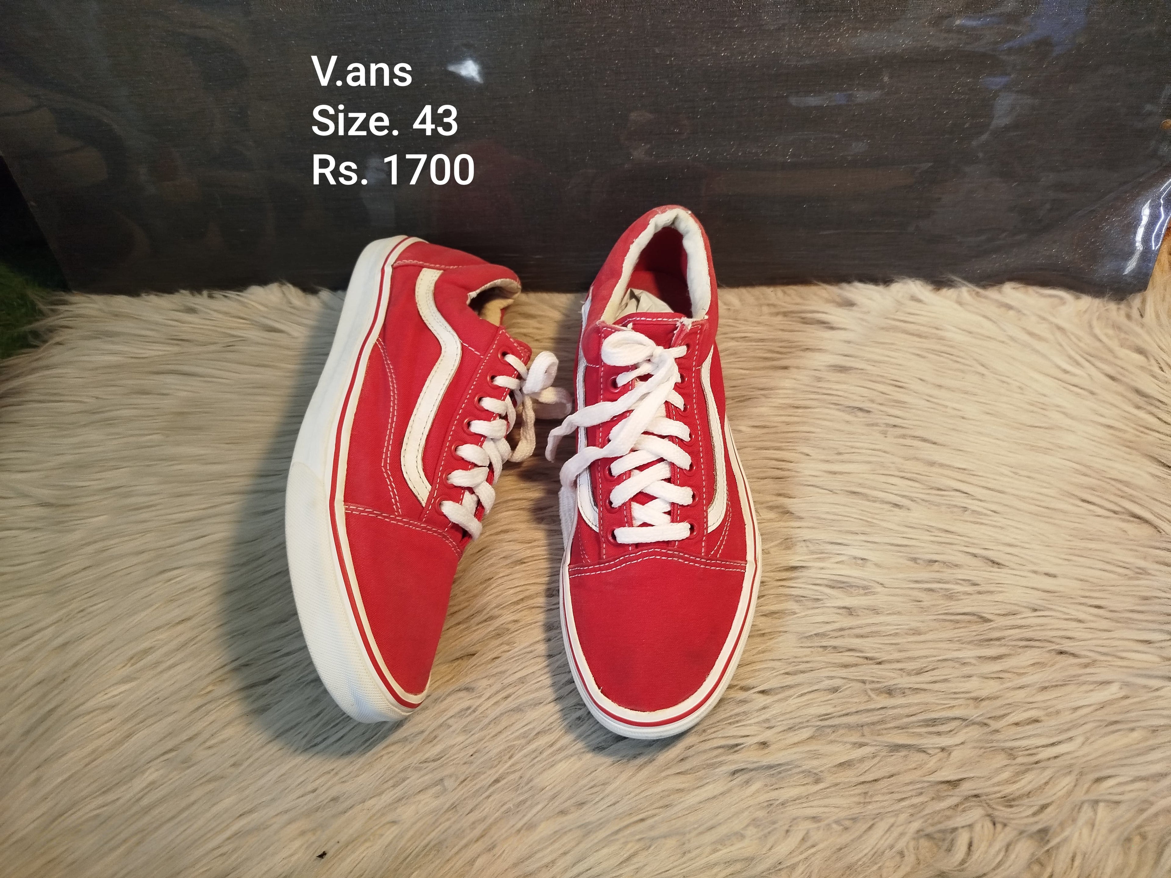 Vans 43