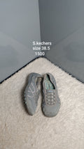 Skechers 38.5