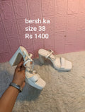 Bershka 38